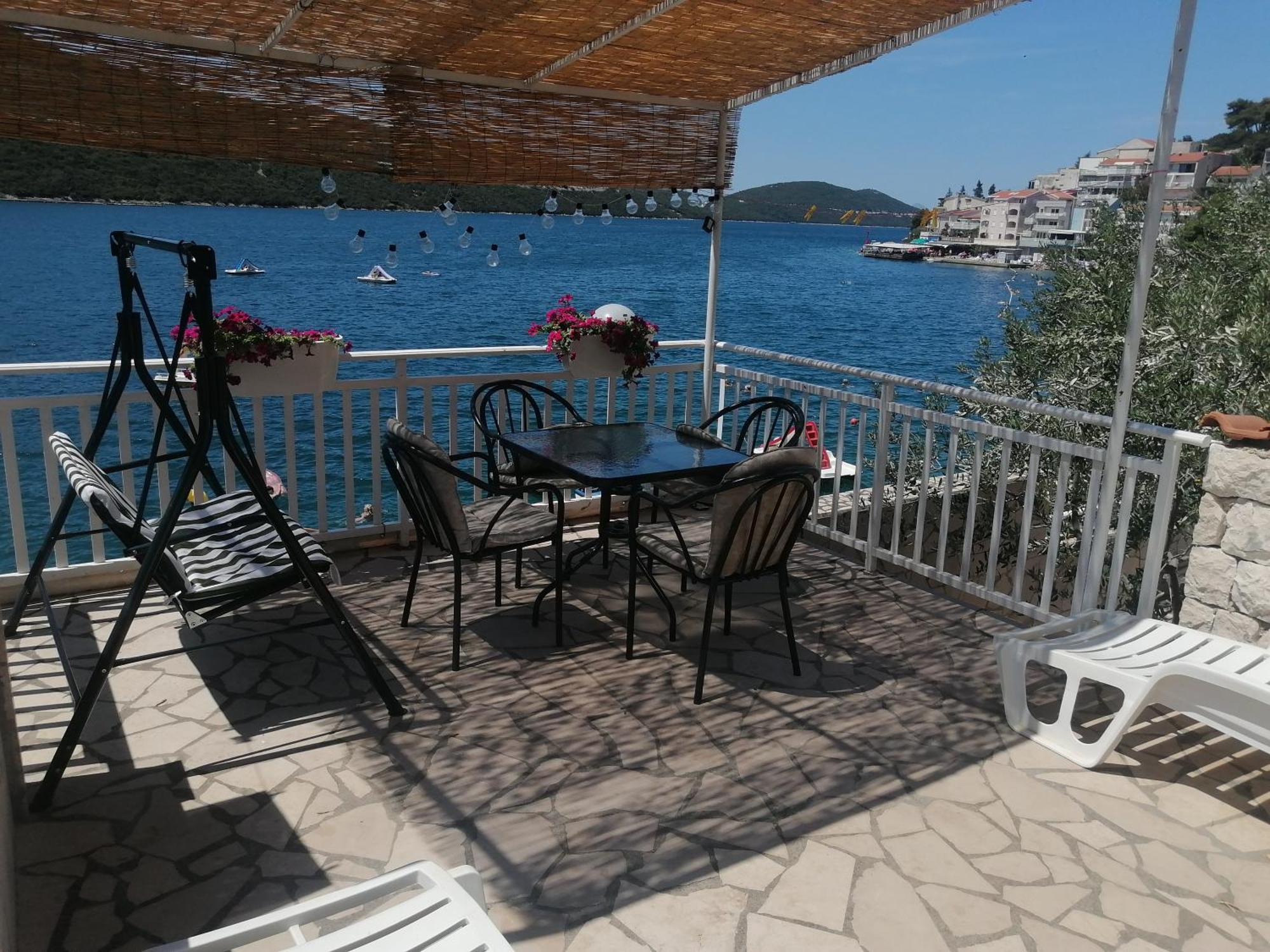 Apartmani Villa Anita เนอุม ภายนอก รูปภาพ