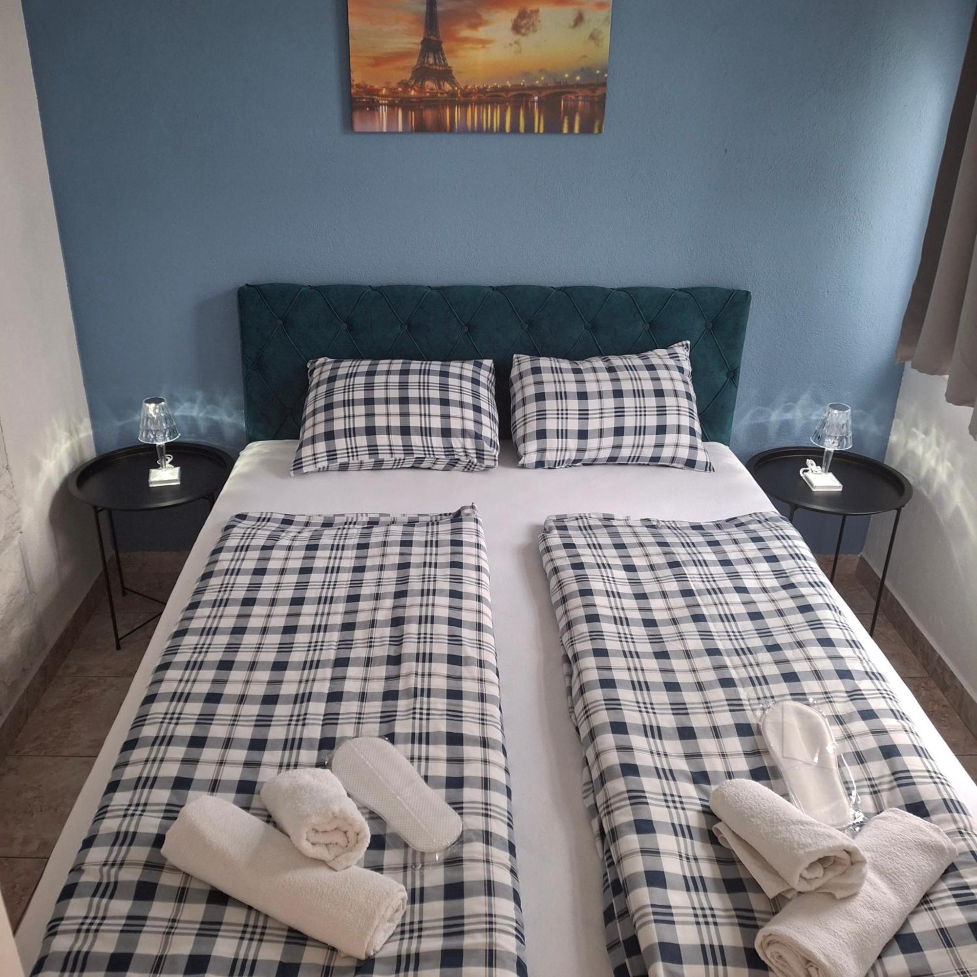 Apartmani Villa Anita เนอุม ภายนอก รูปภาพ